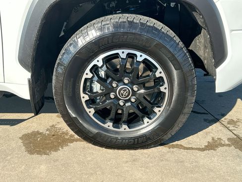 Used 2024 Toyota Tundra SR5 image 10