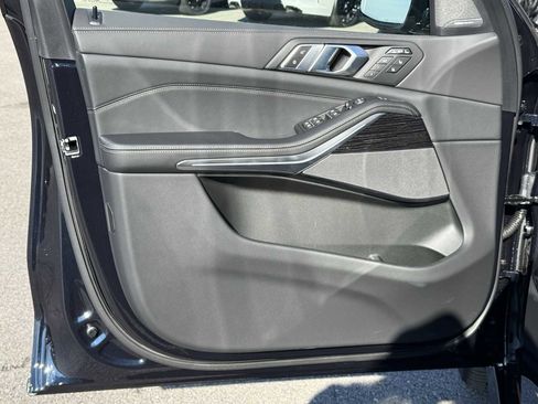 New 2026 BMW X7 xDrive40i w/ Executive Package image 12