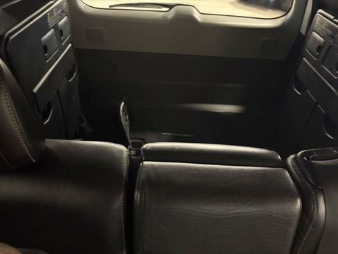 Used 2015 Toyota Land Cruiser AWD/4WD image 34