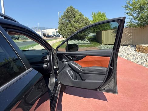 Used 2019 Subaru Crosstrek 2.0i Premium AWD/4WD image 28