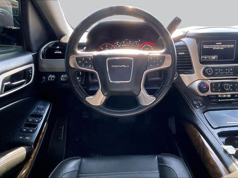 Used 2016 GMC Yukon Denali w/ Open Road Package AWD/4WD image 6
