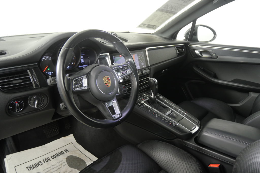 Used 2021 Porsche Macan GTS AWD/4WD image 13