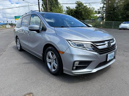 Used 2018 Honda Odyssey EX-L image 9