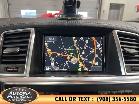 Used 2014 Mercedes-Benz GL 450 4MATIC image 30