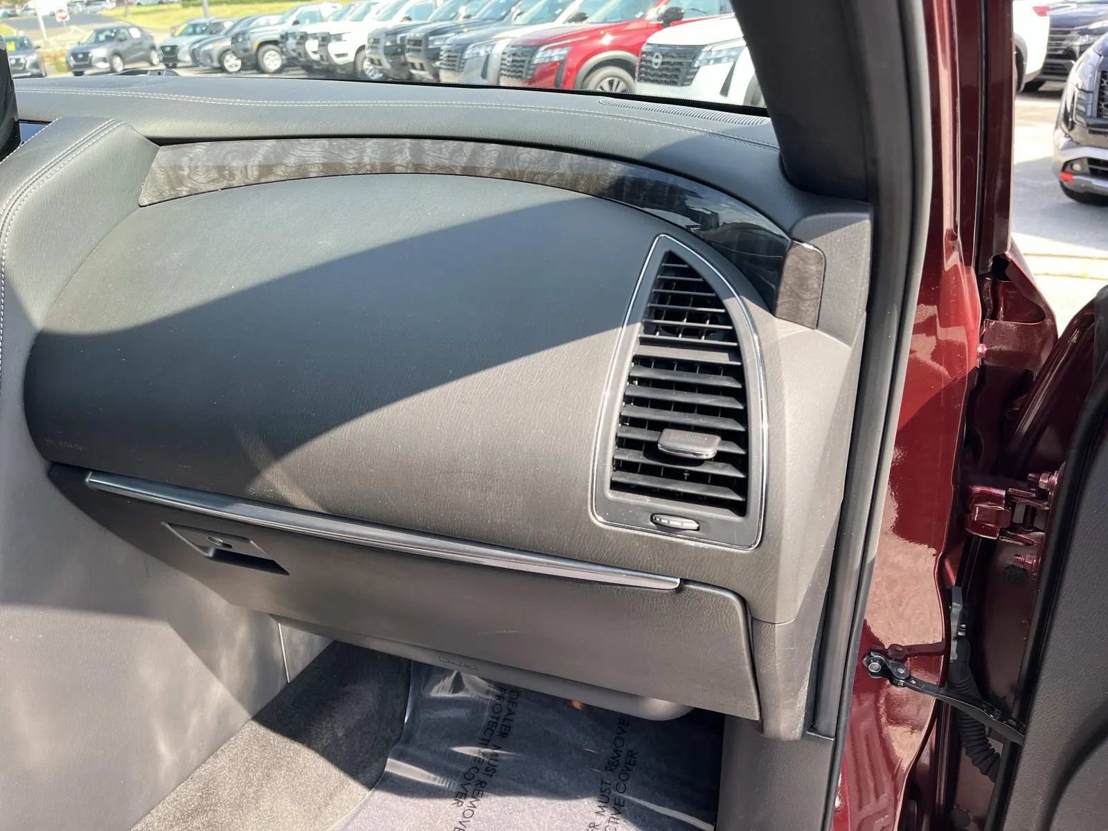 Used 2021 Nissan Armada Platinum w/ Captain's Chairs Package RWD image 31
