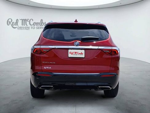 Used 2024 Buick Enclave Essence w/ Technology Package FWD image 4