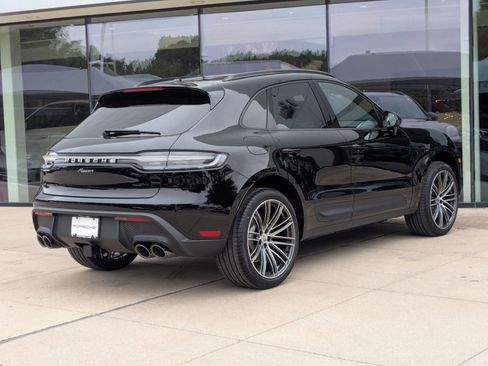 New 2026 Porsche Macan AWD/4WD image 9