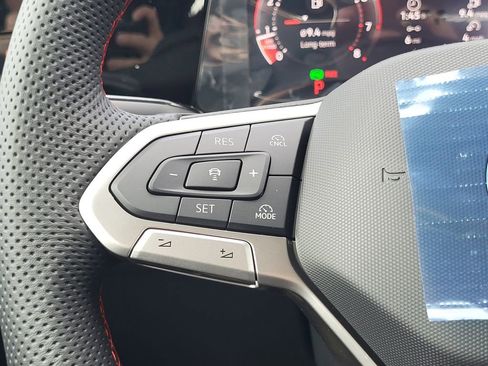 New 2026 Volkswagen GTI SE FWD image 9