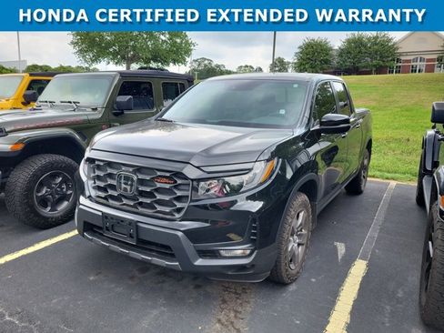 Used 2025 Honda Ridgeline TrailSport image 1