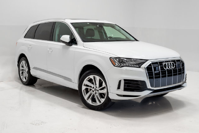 Used 2024 Audi Q7 3.0T Premium Plus AWD/4WD image 6
