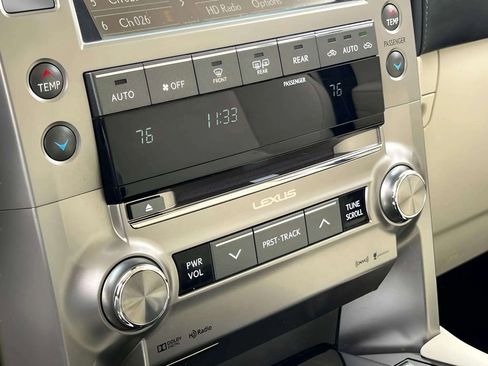 Used 2020 Lexus GX 460 Premium w/ Premium Package AWD/4WD image 26