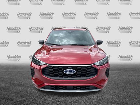 Used 2023 Ford Escape ST-Line w/ Tech Pack #1 FWD image 3
