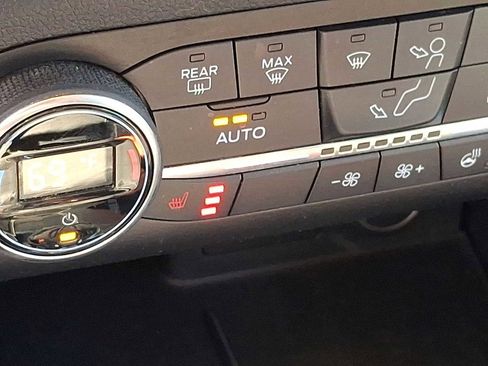 Used 2020 Ford Escape Titanium AWD/4WD image 19