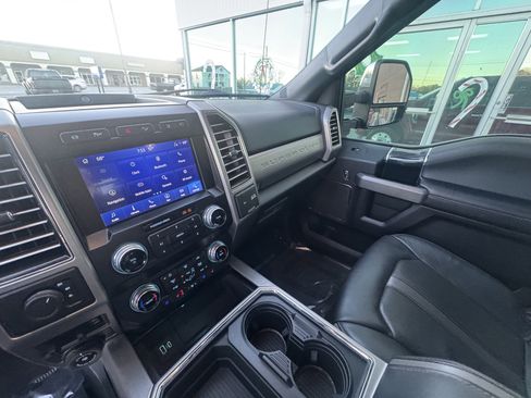 Used 2021 Ford F450 Platinum w/ FX4 Off-Road Package image 11