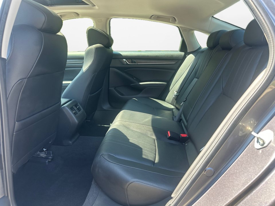 Used 2020 Honda Accord EX-L image 16