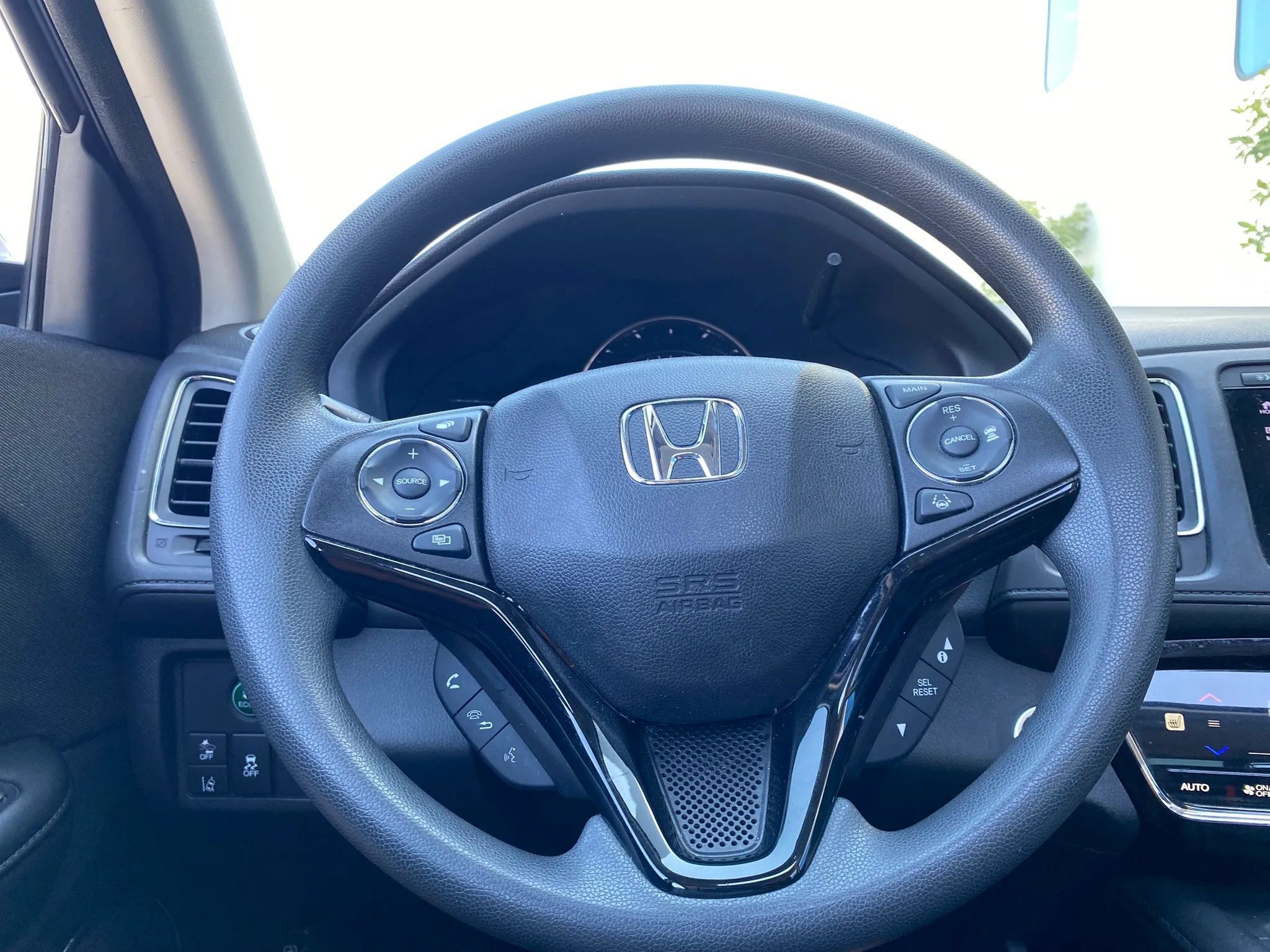 Used 2019 Honda HR-V EX image 39