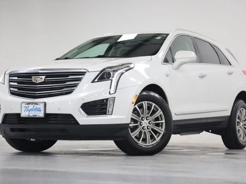 Used 2018 Cadillac XT5 Luxury w/ Driver Awareness Package AWD/4WD image 8