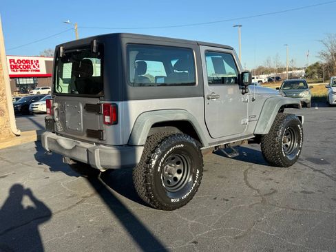 Used 2015 Jeep Wrangler Sport image 7