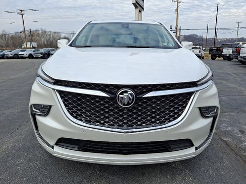 Certified 2024 Buick Enclave Avenir w/ Avenir Technology Package image 2