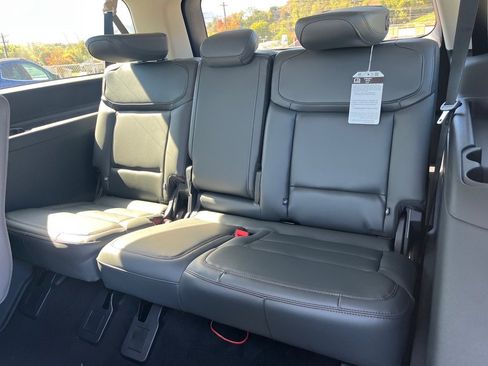 New 2025 Ford Expedition Max Active image 19