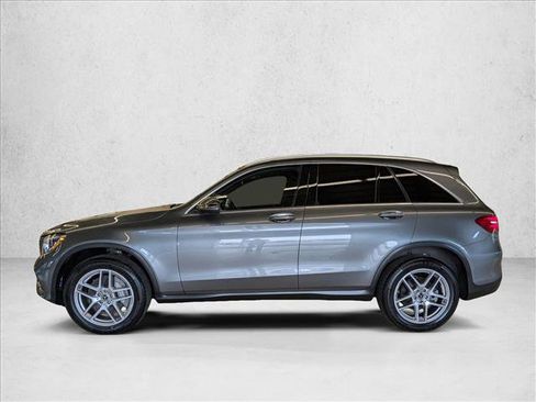 Used 2019 Mercedes-Benz GLC 300 4MATIC image 8
