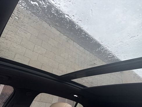 Certified 2024 Cadillac XT4 Luxury w/ Cold Weather Package image 12