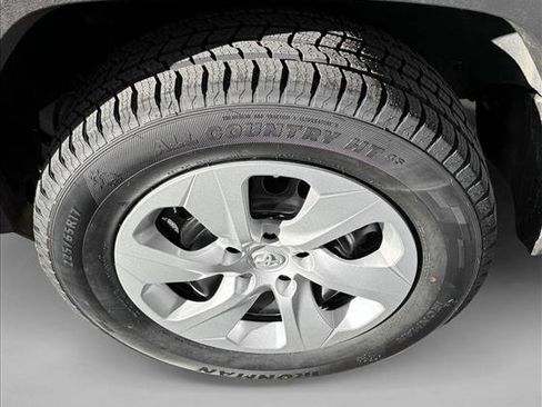 Certified 2024 Toyota RAV4 LE image 24