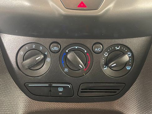 Used 2016 Ford Transit Connect XL image 22