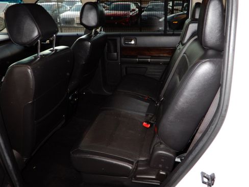 Used 2019 Ford Flex Limited image 9