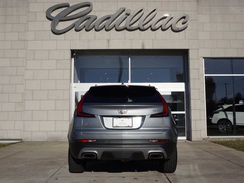 Used 2023 Cadillac XT4 Premium Luxury w/ Cold Weather Package AWD/4WD image 6