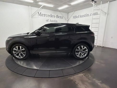 Used 2023 Land Rover Range Rover Evoque SE AWD/4WD image 4