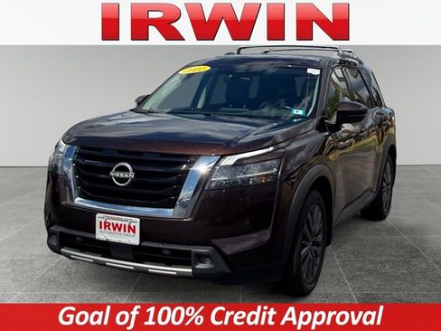 Used 2022 Nissan Pathfinder SL w/ SL Premium Package AWD/4WD image 1