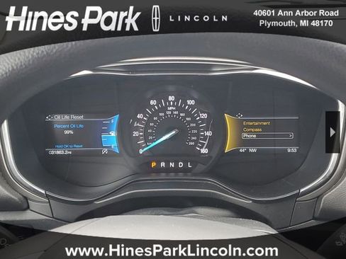 Used 2020 Ford Fusion SE image 17