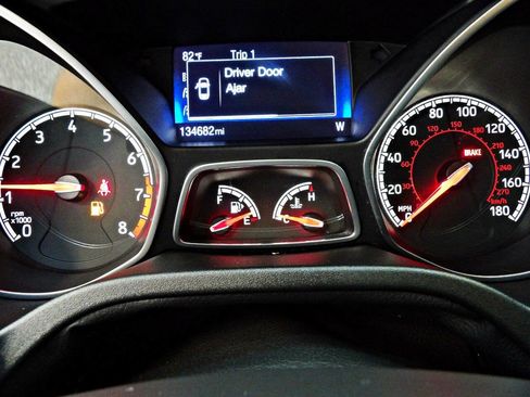 Used 2016 Ford Focus ST w/ Equipment Group 401A FWD image 20
