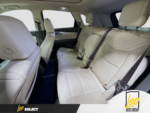 Used 2019 Cadillac XT5 Luxury AWD/4WD image 29
