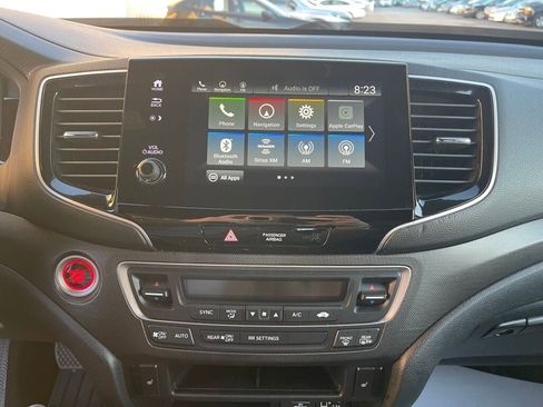 Used 2022 Honda Passport TrailSport image 11