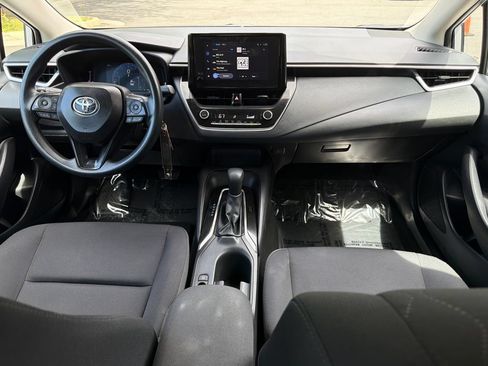 Used 2026 Toyota Corolla LE FWD image 14