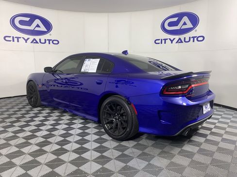 Used 2019 Dodge Charger Scat Pack w/ Dynamics Package image 5