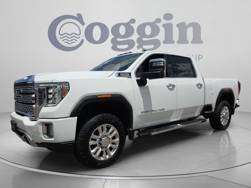 Used 2022 GMC Sierra 2500 Denali AWD/4WD image 1
