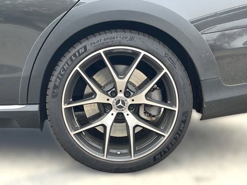 Certified 2022 Mercedes-Benz E 450 4MATIC All-Terrain Wagon image 6