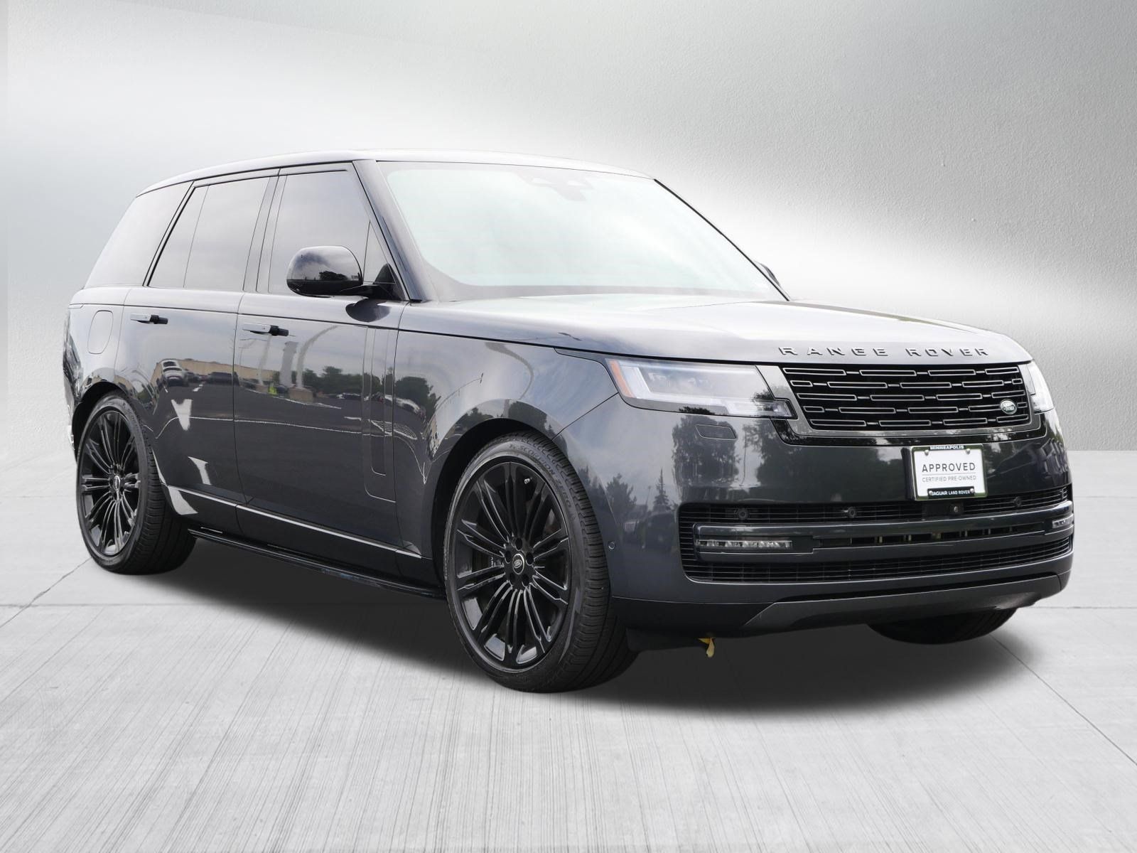 Certified 2025 Land Rover Range Rover SE AWD/4WD image 7