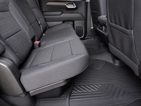 Certified 2023 Chevrolet Silverado 1500 LT w/ Z71 Off-Road Package AWD/4WD image 39
