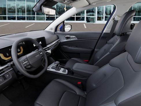 New 2026 Kia Sportage EX image 18