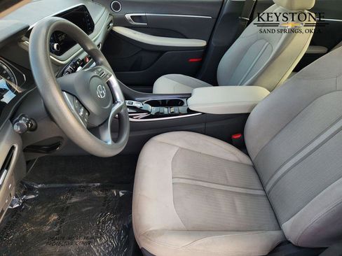 Used 2023 Hyundai Sonata SEL image 13