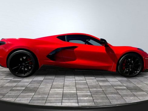 Certified 2021 Chevrolet Corvette Stingray Premium Cpe w/ Z51 Performance Package image 16