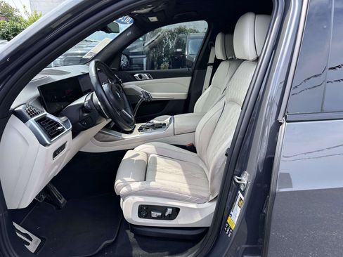 Used 2024 BMW X7 M60i w/ Executive Package AWD/4WD image 13