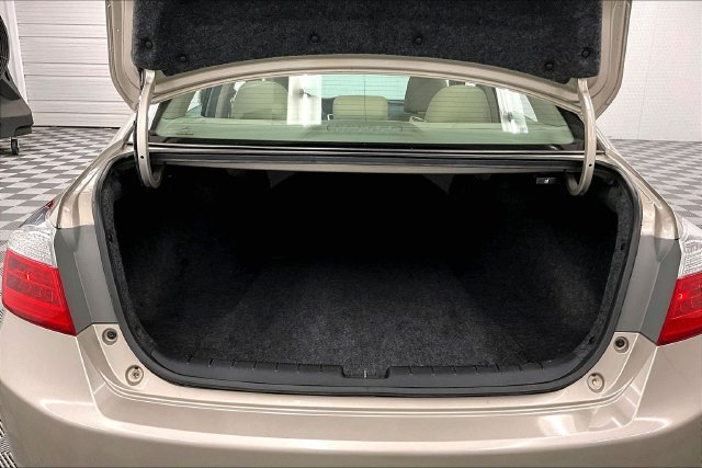 Used 2013 Honda Accord EX-L image 42
