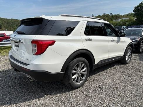 Used 2023 Ford Explorer Limited w/ Limited Technology Package AWD/4WD image 3