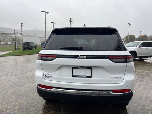 New 2025 Jeep Grand Cherokee Laredo X image 7