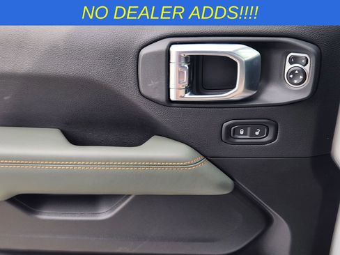 New 2026 Jeep Gladiator Mojave AWD/4WD image 21